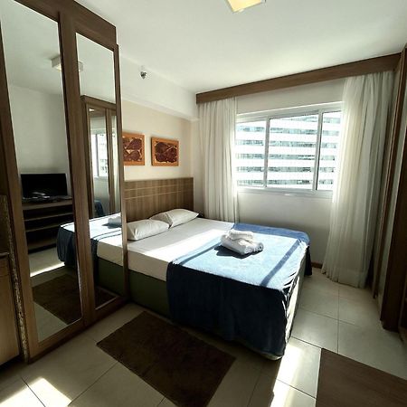 Sm1214 Flat Com Excelente Localizacao Em Regiao Central Μπραζίλια Εξωτερικό φωτογραφία