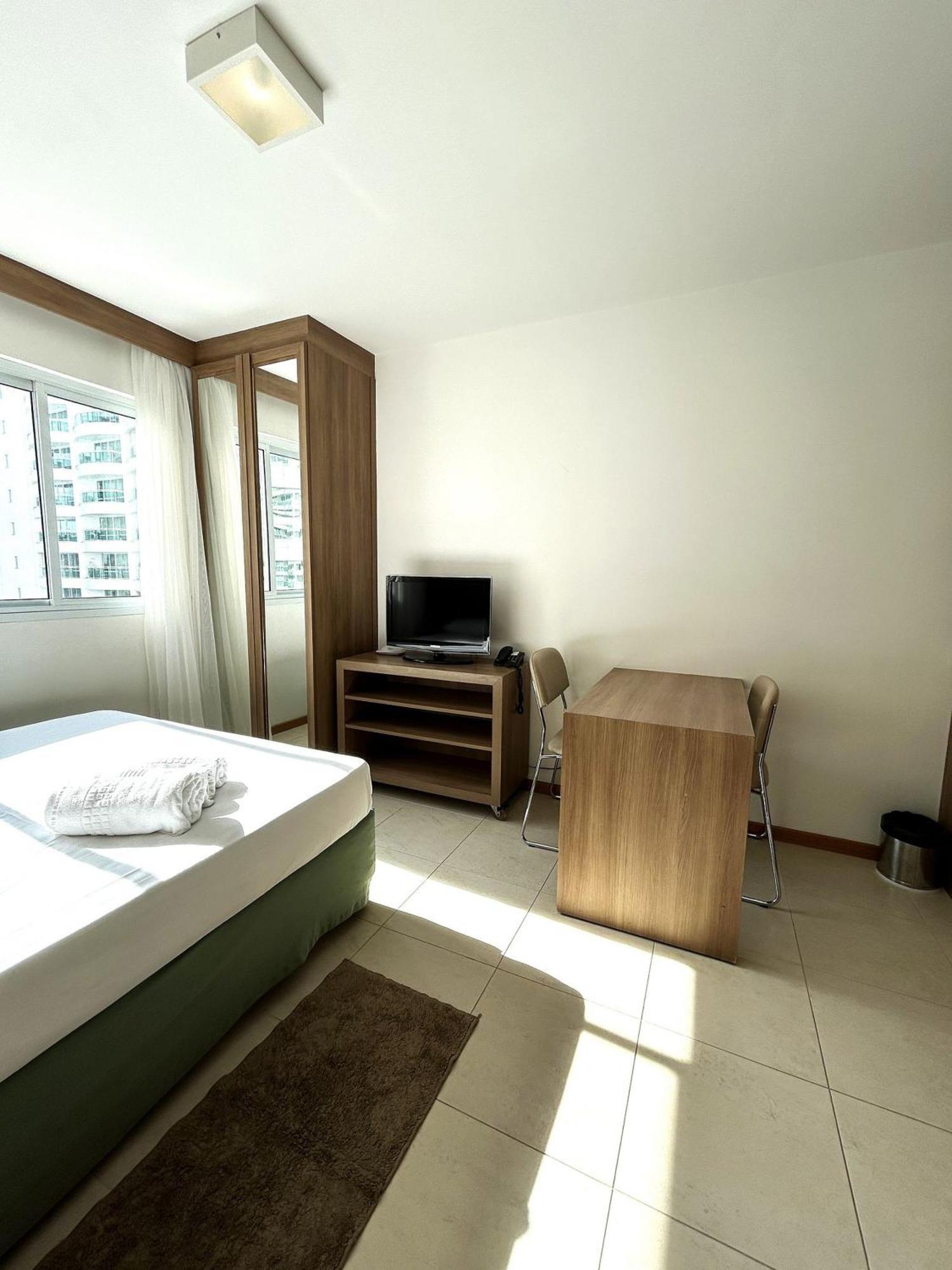 Sm1214 Flat Com Excelente Localizacao Em Regiao Central Μπραζίλια Εξωτερικό φωτογραφία